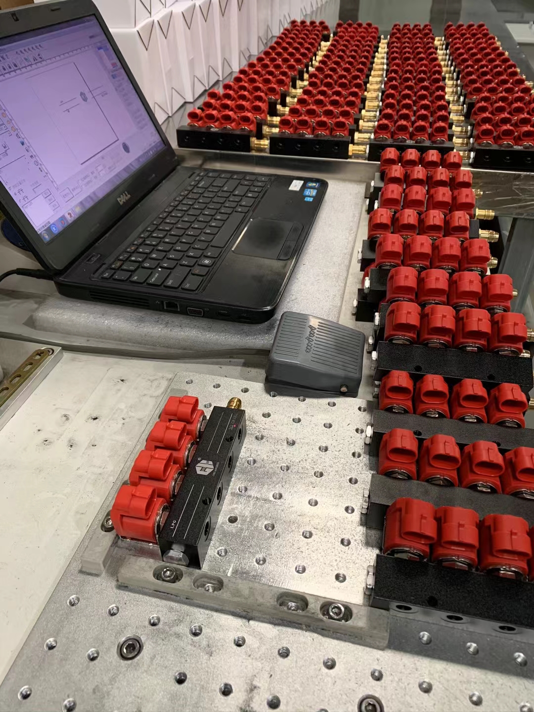 ec6f10b6a85c308552cf1e0acab29a1